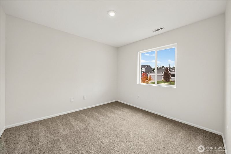 5th image of 112 Willowbrook Drive