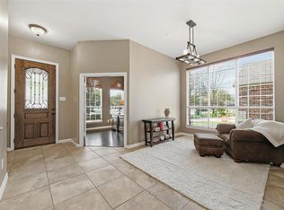 1211 Golf Club Dr, Argyle, TX 76226