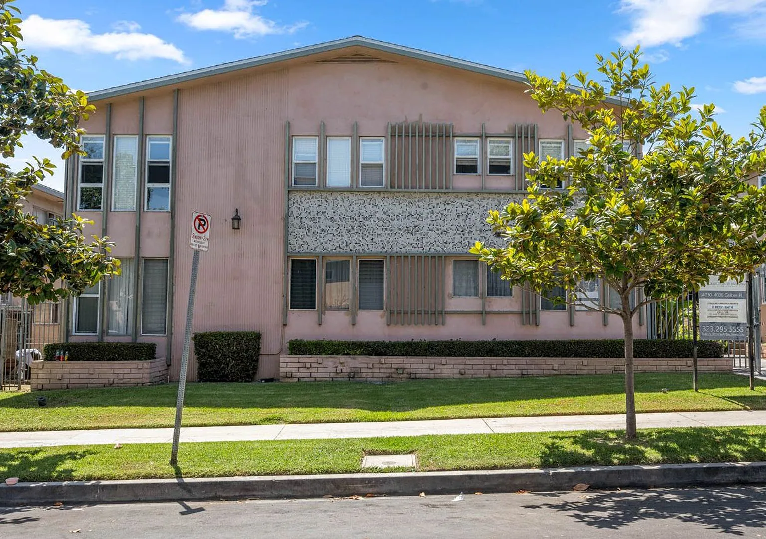 4030 & 4036 S Gelber Pl — Photo 3