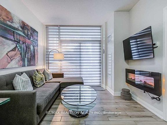 5th image of 75 N Park Rd #105