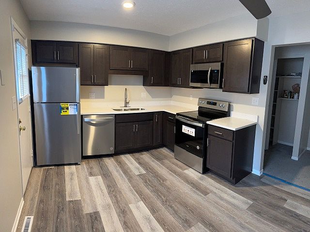 1st image of 5787 Ivygreen Ct