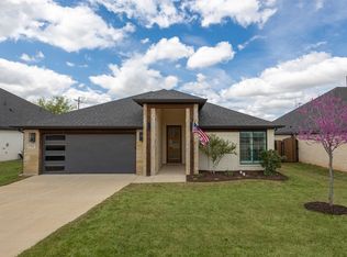322 Pleasant View Dr, Weatherford, TX 76086