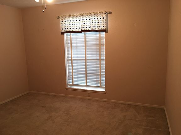 3rd image of 3611 Atlanta Ave