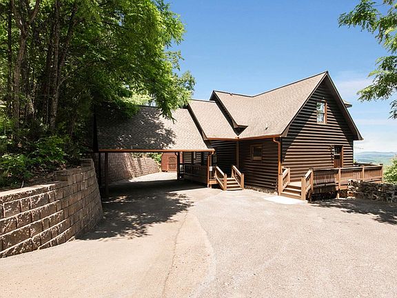 3rd image of 231 Sunrock Mountain Trl