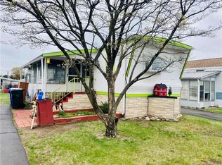 21 Shawnee Rd, East Hartford, CT 06118