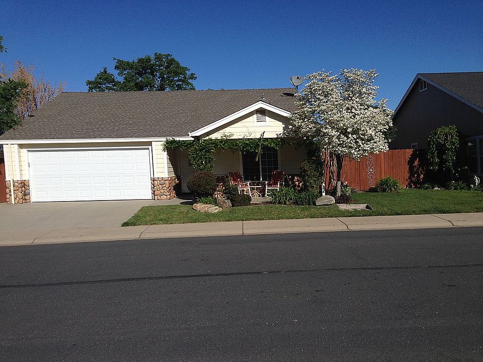 1st image of 277 Elderberry Ln