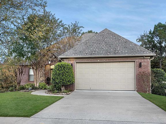 4th image of 21 Epernay Cir