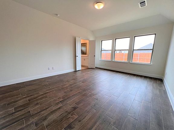 5th image of 3509 Lillian Ct