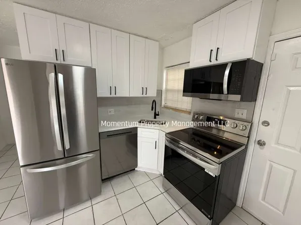 8416 N Brooks St, Tampa, FL 33604