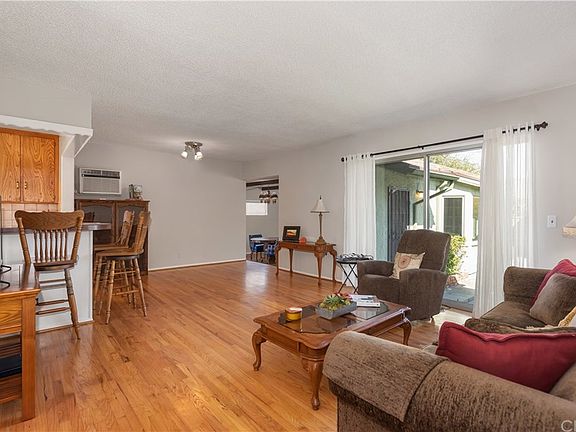 5th image of 8597 Holly Way