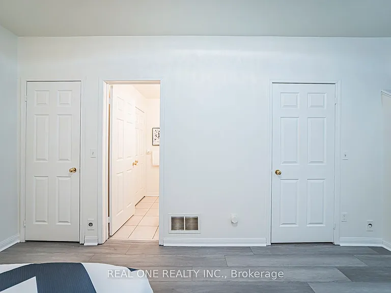 12 Saint Moritz Way #17 — Photo 35