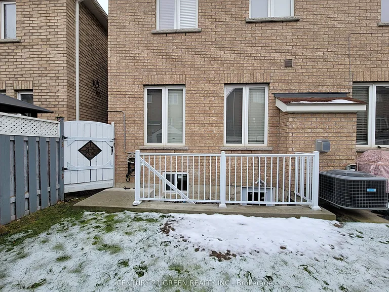 3249 Paul Henderson Dr #BASEMENT — Photo 15