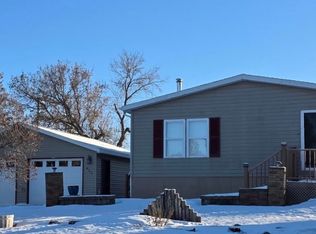 407 Main St, Max, ND 58759