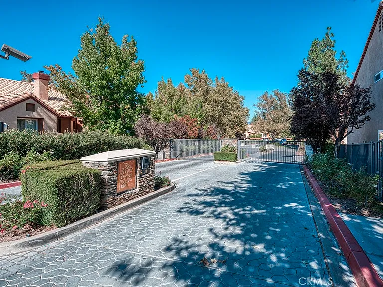 28114 Seco Canyon Rd #156 — Photo 27