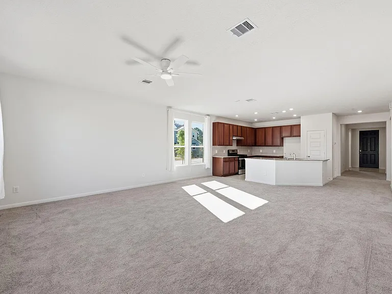 18206 Spruce Cottage Dr — Photo 9