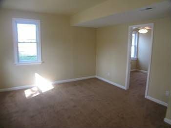 4th image of 7211 Marshall Ave