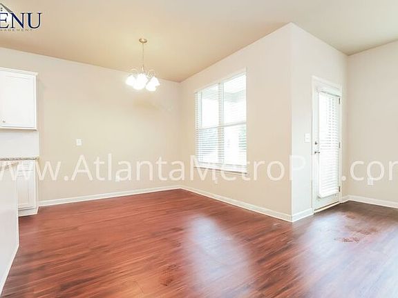 4th image of 1343 Bass Ln