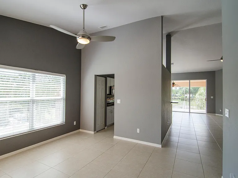 5210 Birmingham Dr #201 — Photo 1