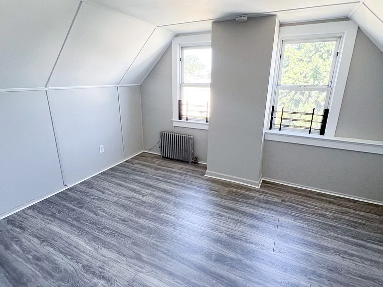 385 Stephens St #2 — Photo 14