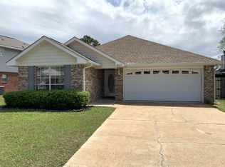 3808 Timber Lake Dr, Ocean Springs, MS 39564