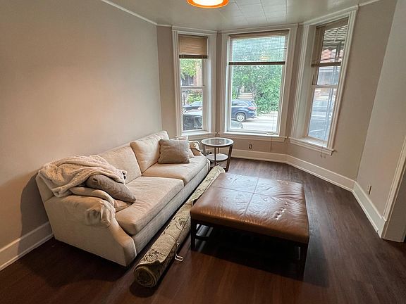 5th image of 2447 N California Ave #1