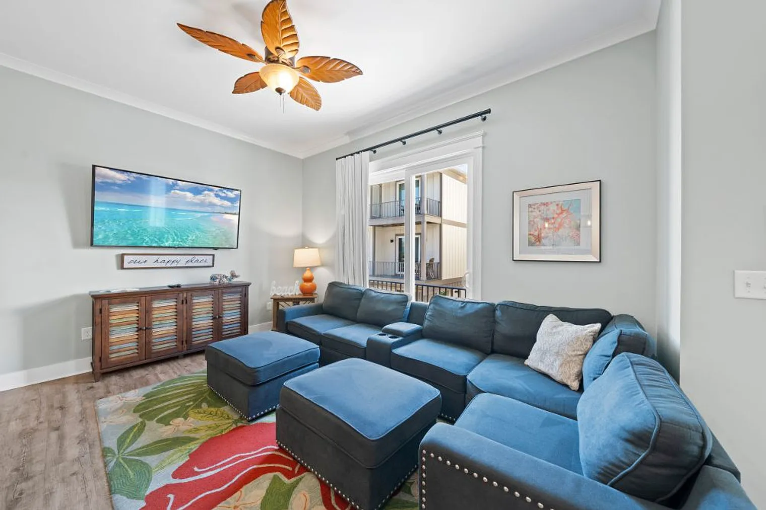 2 bed, 1.0 bath, 1194 sqft, $5,867 — Photo 3
