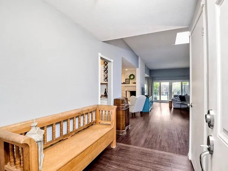 13234 Lingre Ave — Photo 2