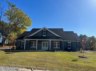515 Dunsmore Dr, Carthage, NC 28327