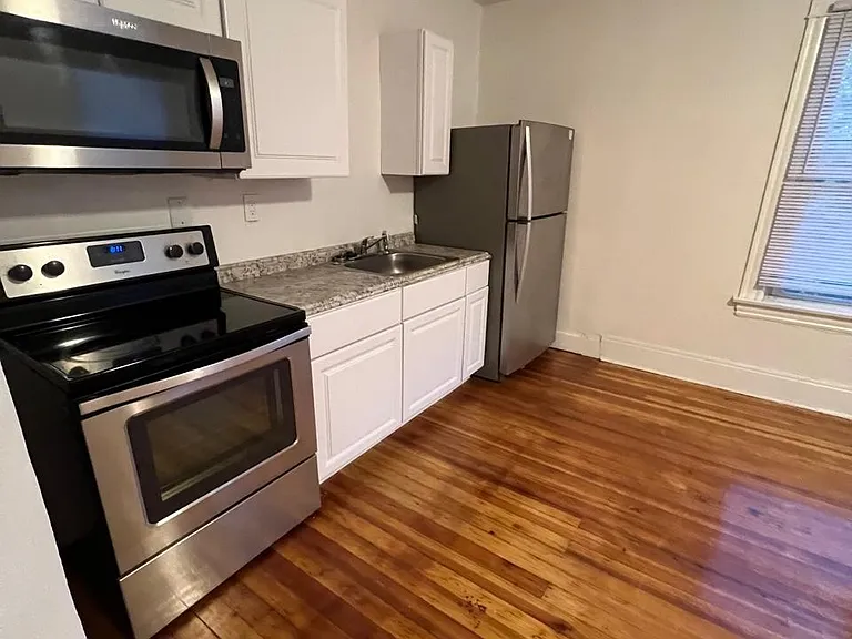 2256 N High St #1 — Photo 27