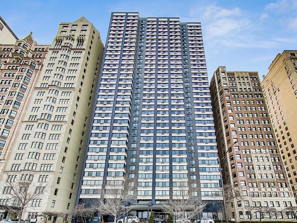 1st image of 1440 N Lake Shore Dr APT 18C