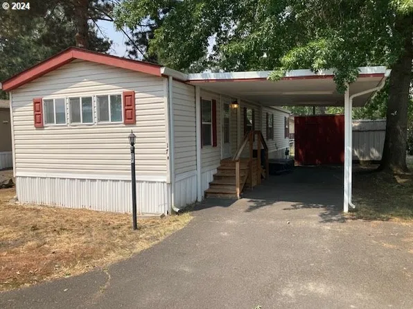 1809 26th St Unit 17, La Grande, OR 97850