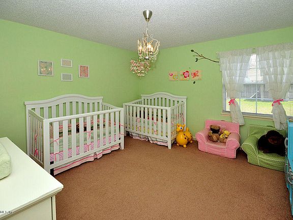 5th image of 4571 Pebble Brook Dr