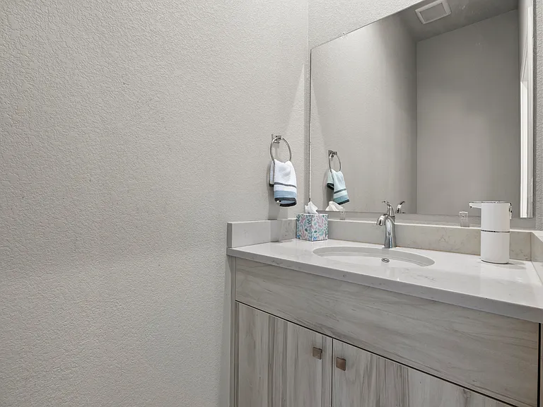 4731 E Iliff Ave — Photo 15