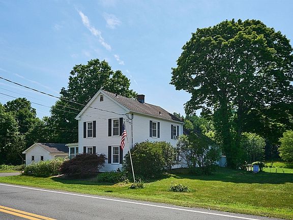 4th image of 666 Montgomery Rd