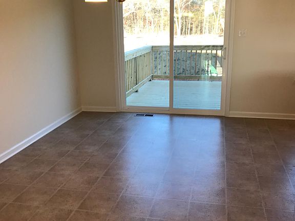 Breakfast room second floor with access to deck