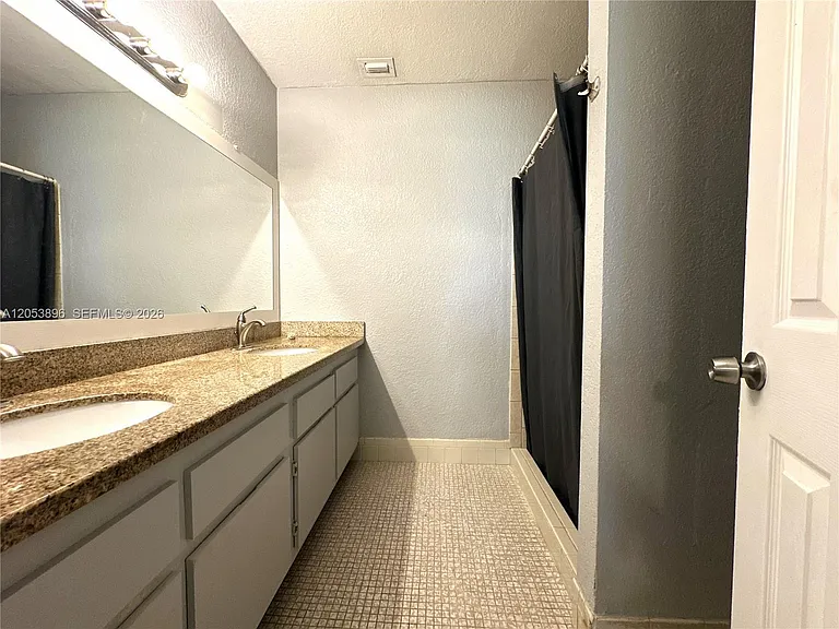 11703 Timbers Way #11703 — Photo 11