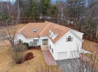1 Elizabeth Ln, Sterling, MA 01564
