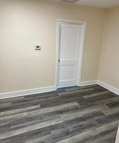 27 Main St E #304 — Photo 2