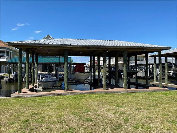 5th image of 2536 Fort Beauregard Blvd