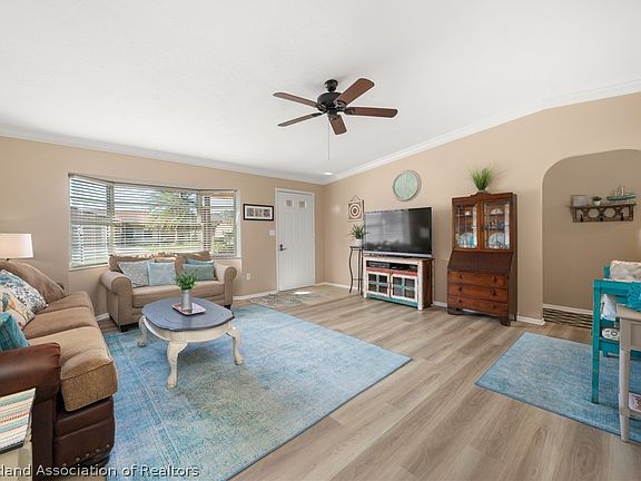 5th image of 3721 Thunderbird Hill Cir