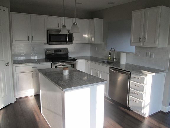 Kitchen, bright and light-filled
