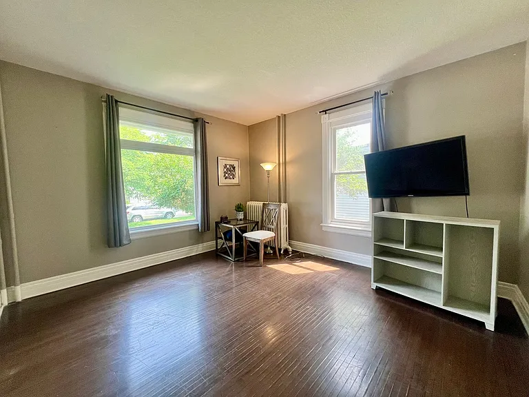 824 W Center St #1 — Photo 4