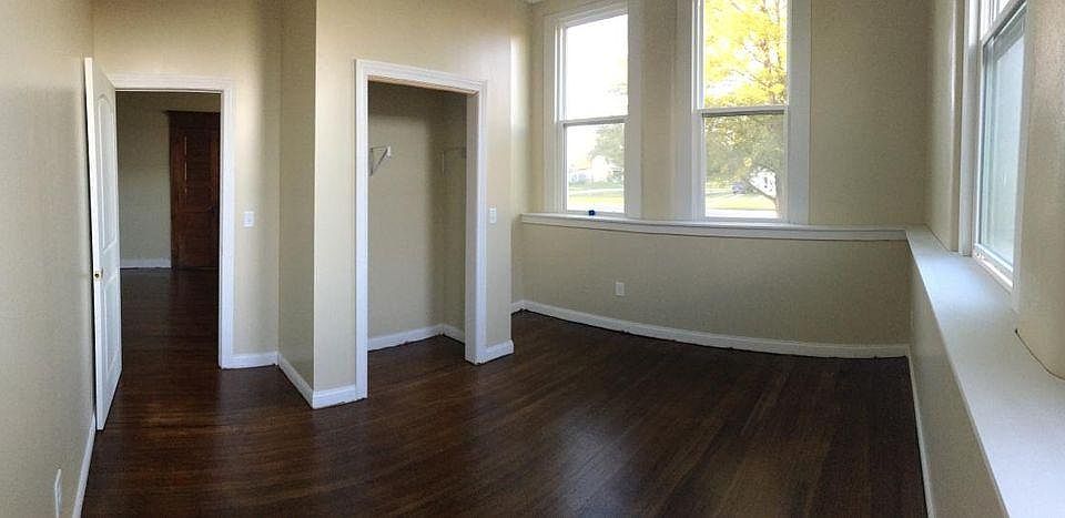 Bedroom (picture taken before closet door was installed)