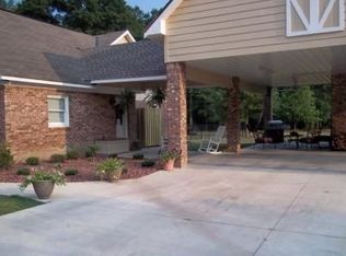 39 Phillips Rd, Opelika, AL 36804