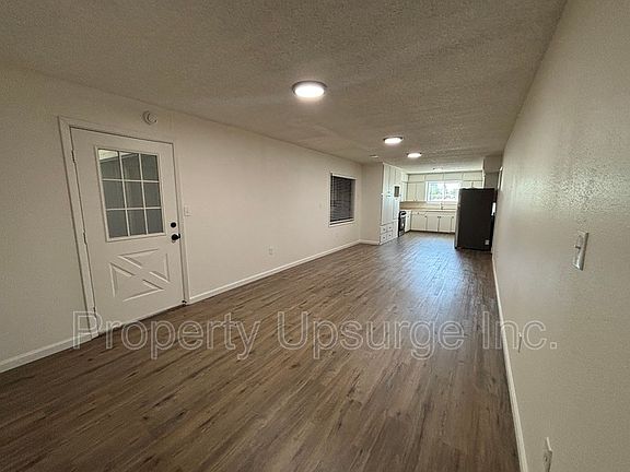 3rd image of 735 Kimball Rd