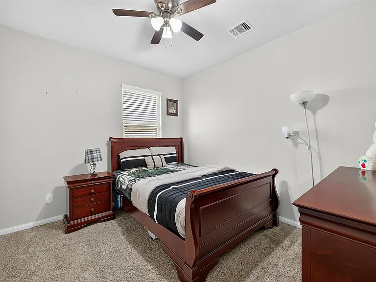 13935 Manobrook Ct — Photo 33