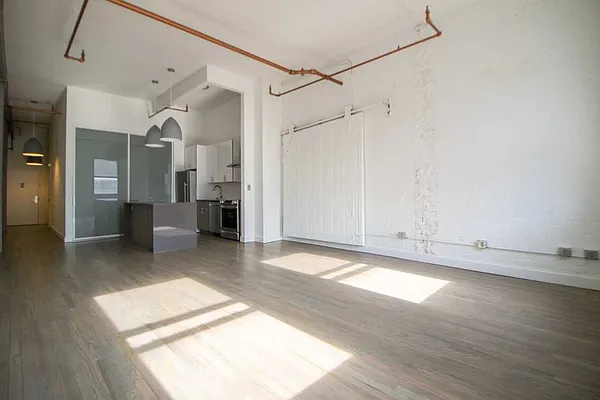 Rented by Bold Marketing | media 12