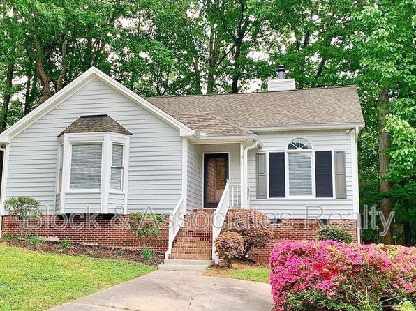 211 Beechtree Dr