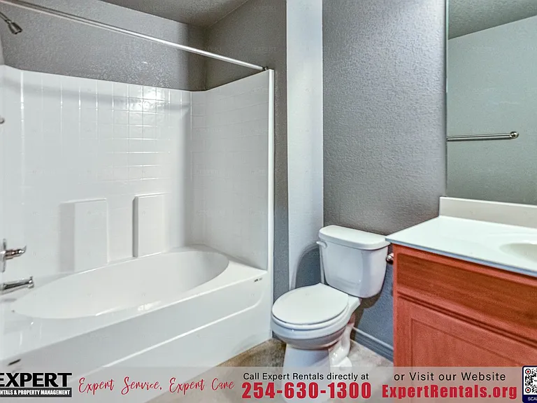 2816 Leroy Cir #B — Photo 18