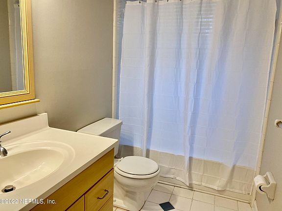 5th image of 8038 Copperfield Cir S